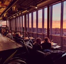 Bold Rooftopbar image